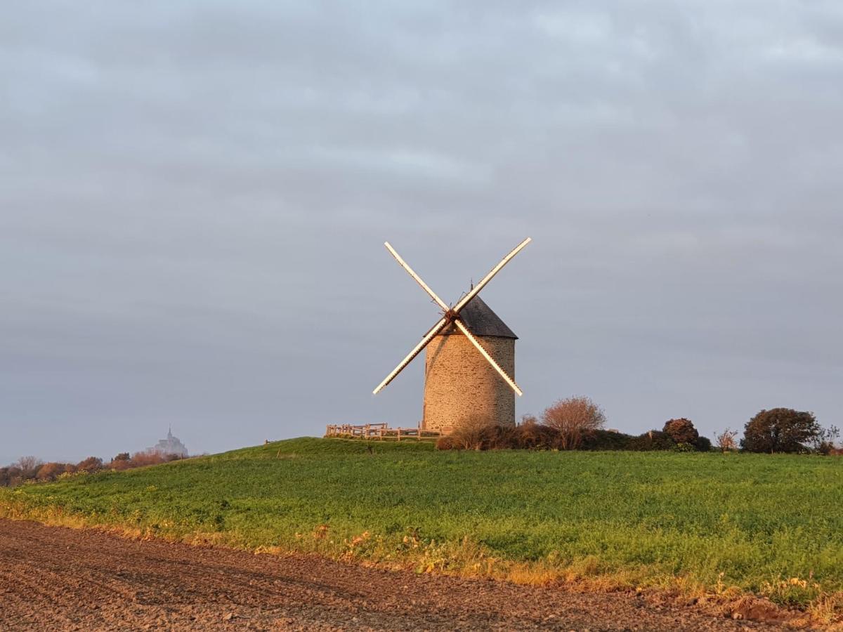 La Bastide Du Moulin - Mont St Michel Bed & Breakfast Moidrey Екстериор снимка