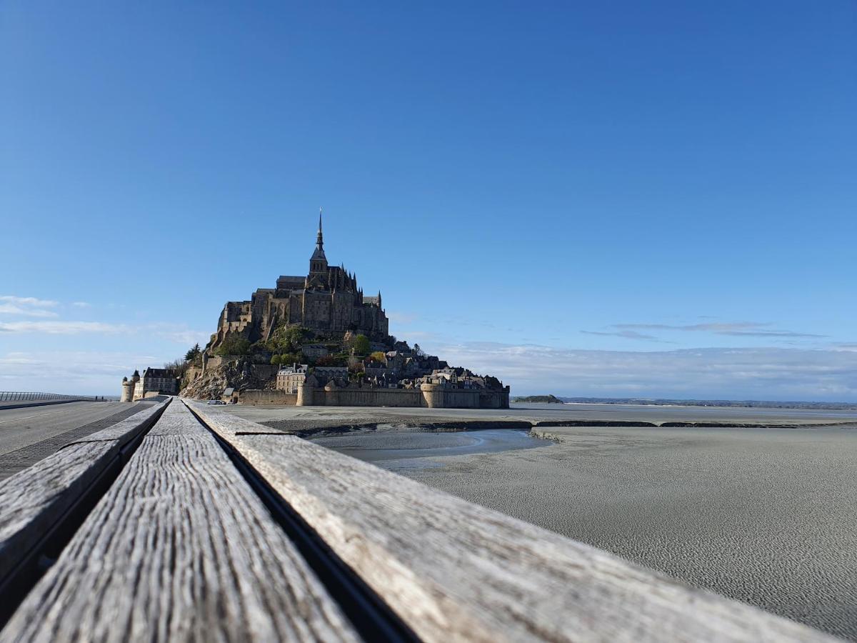 La Bastide Du Moulin - Mont St Michel Bed & Breakfast Moidrey Екстериор снимка
